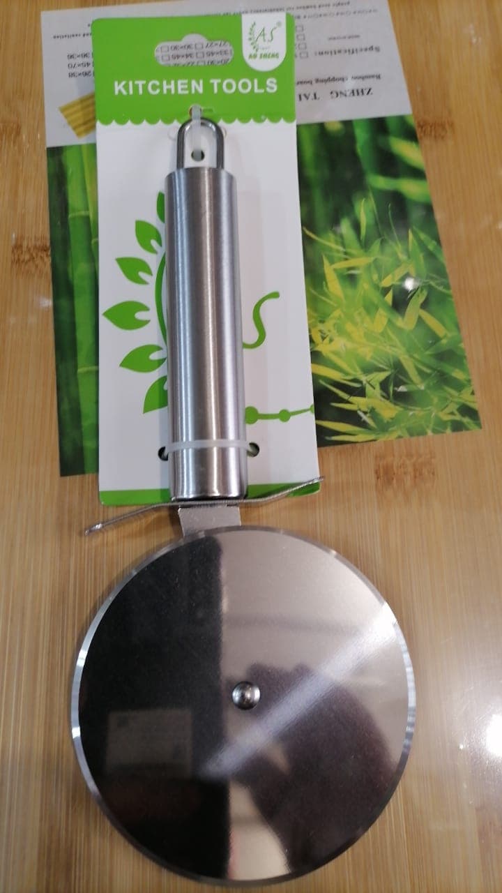 Нож для пиццы ручка металл "KITCHEN TOOLS" (бол)