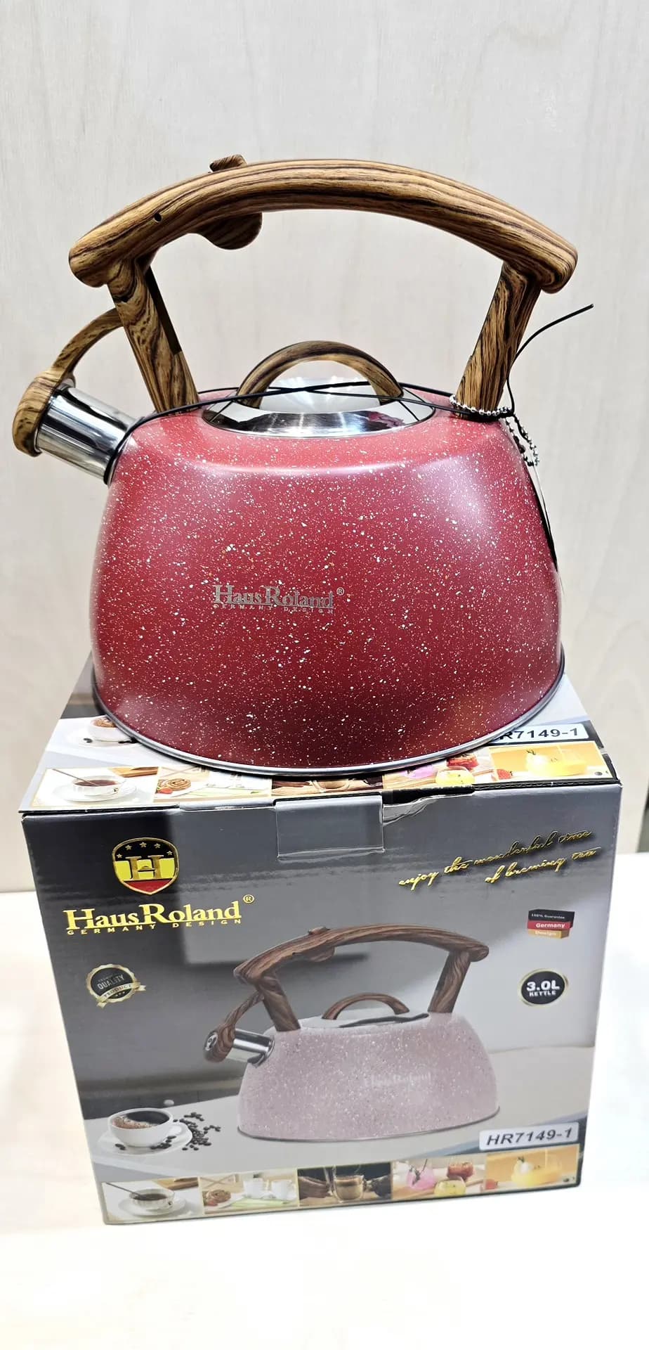 Чайник 3.0л из нержавеющей стали со свистком HousRoland.HR7149-1